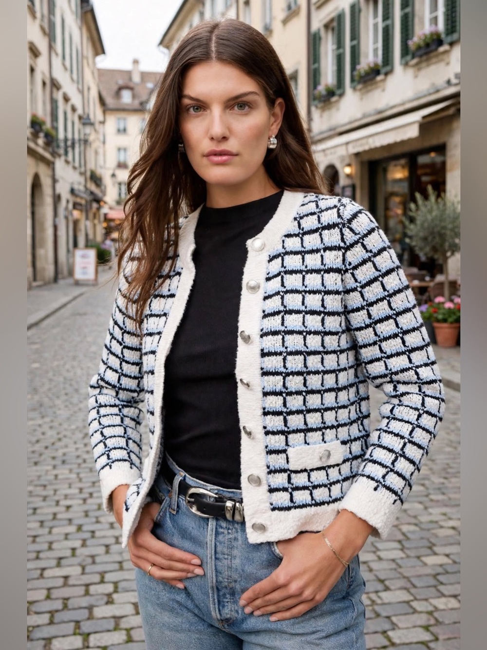 Veronica Beard Lavigne Jacket
Classic Tweed Button-Front Cardigan Sz M